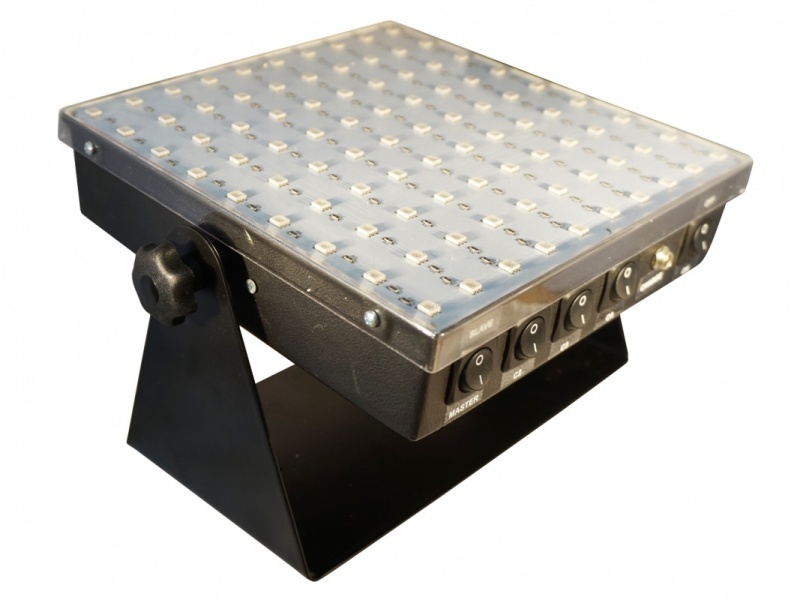 CN verhuur over op Ledverlichting